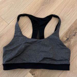 Lululemon women’s sports bra gray @ black 8